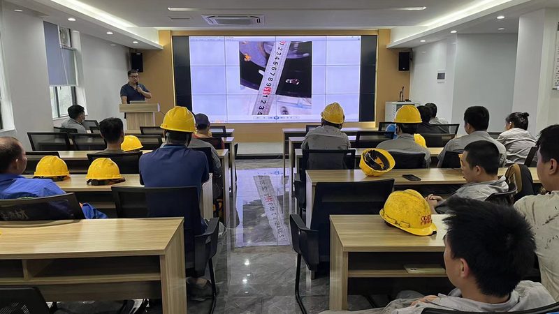 广州市教育考试院报考电话：020-12320