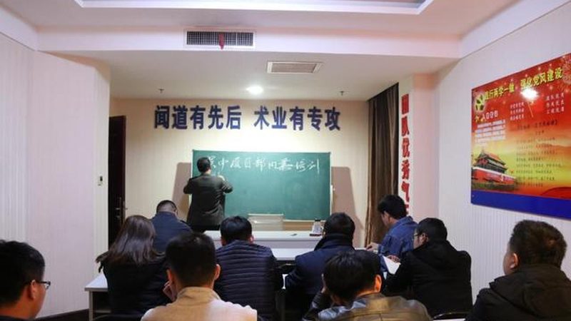 护理学自考本科教材选择：版本解析与考量要点
