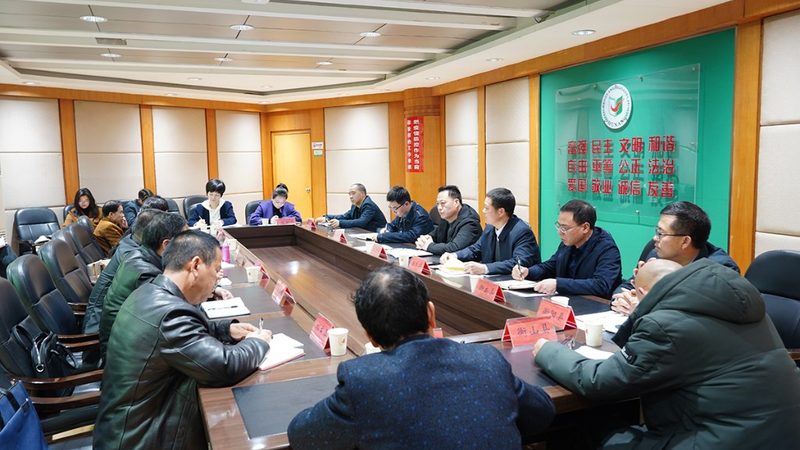 心理咨询师资格证培训费用，如何选择合适课程？**